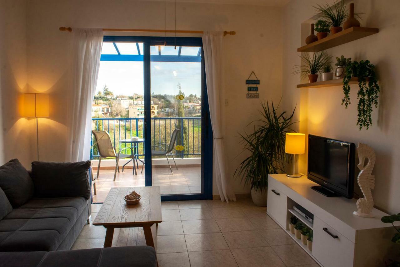 Ron'S Pergola Apartment Paphos Luaran gambar